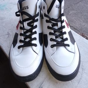 Guess Style: GMMINTY-C